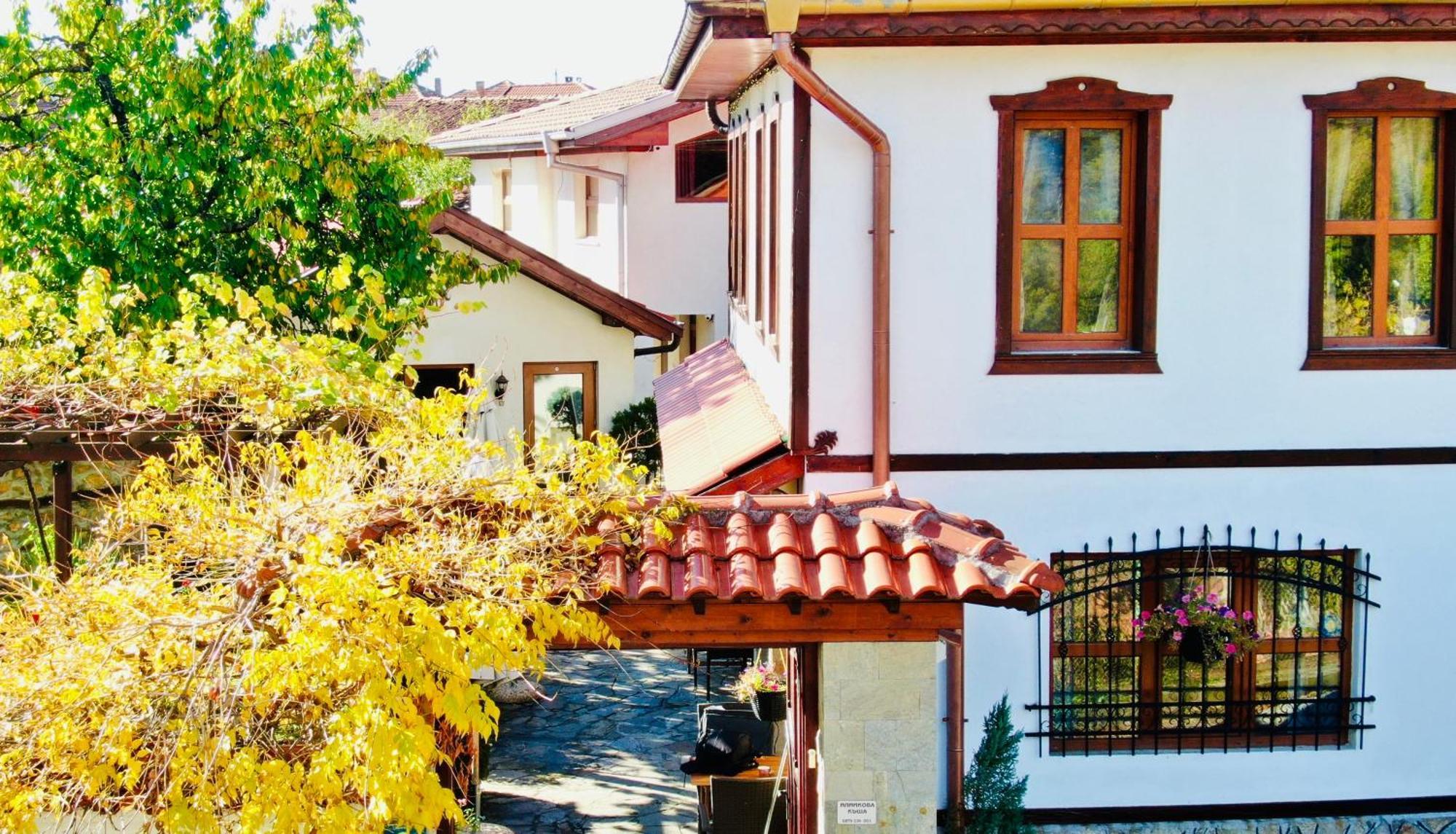 Hotel Iliikova House Kalofer Exterior foto